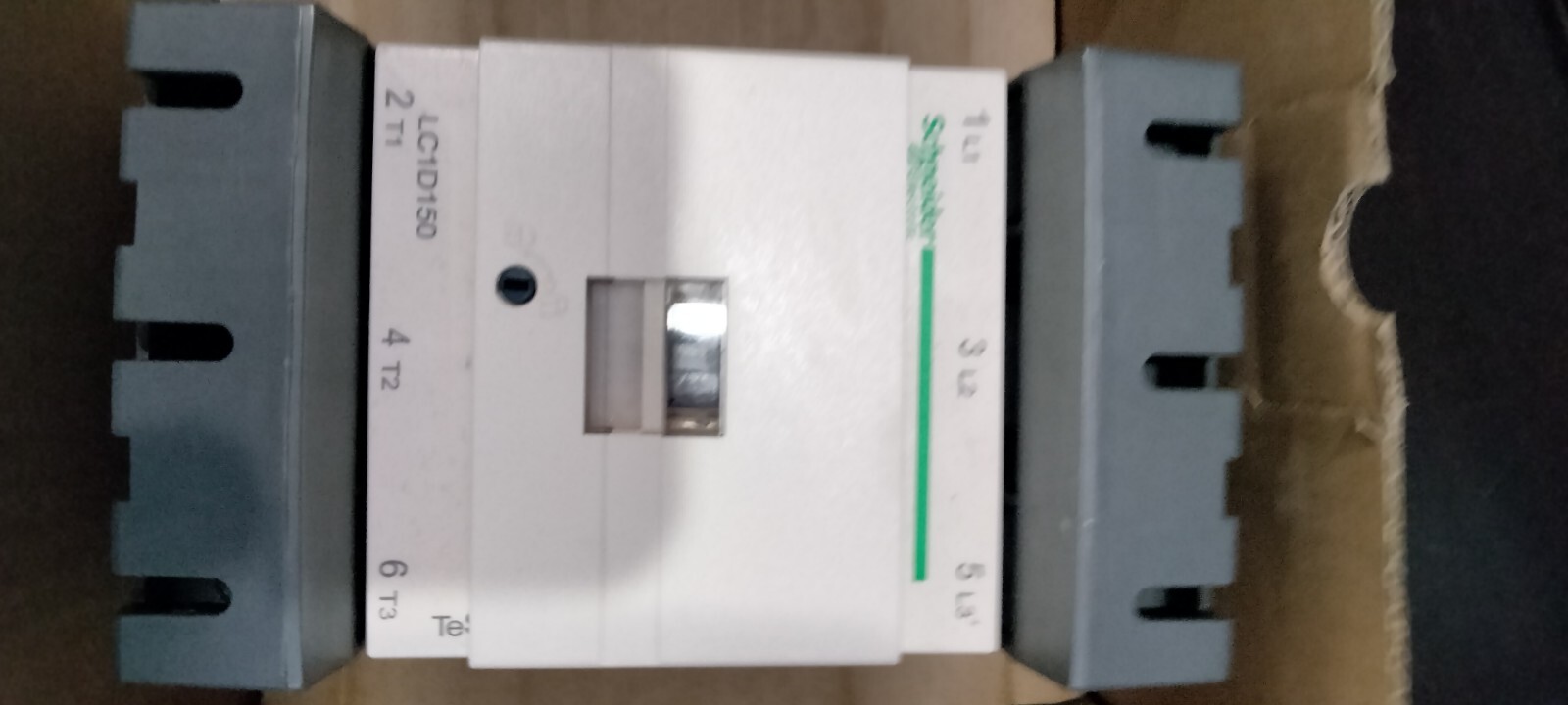 Schneider Electric LC1F150 Contactor Resistive Load 150 A, 80 kW, TeSys F Series