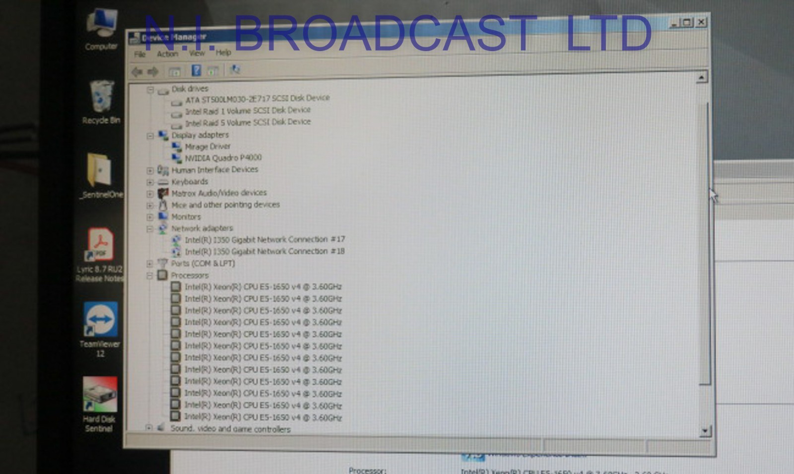 Chyron Hego lyricX  3G/ HD graphics system, + 8x 512gb  SSD (Lyric pro V8.7