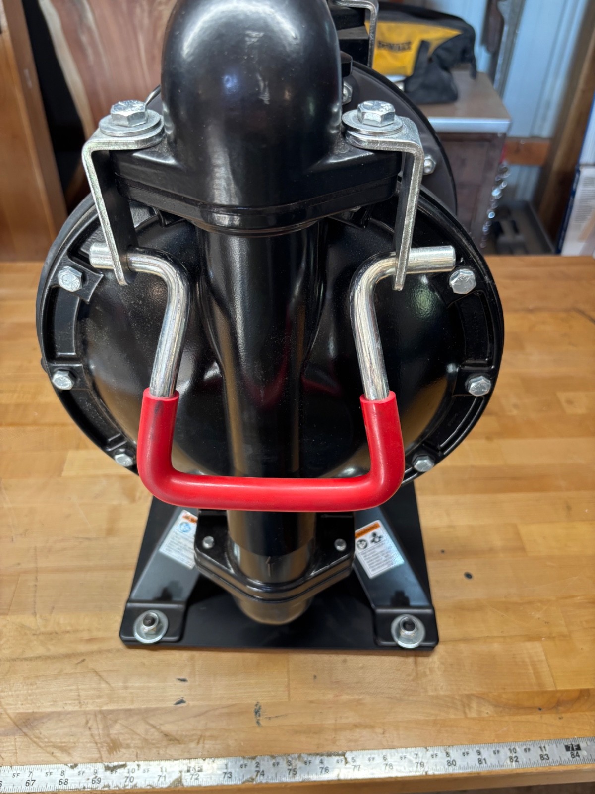 Aro 66M150-122-C Double Diaphragm Pump, Aluminum, Air Operated, Nitrile, 80 Gpm