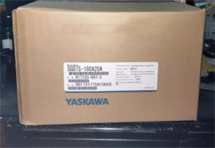 1PC Yaskawa SGD7S-180A20A Servo Driver SGD7S180A20A  New Expedited Shipping