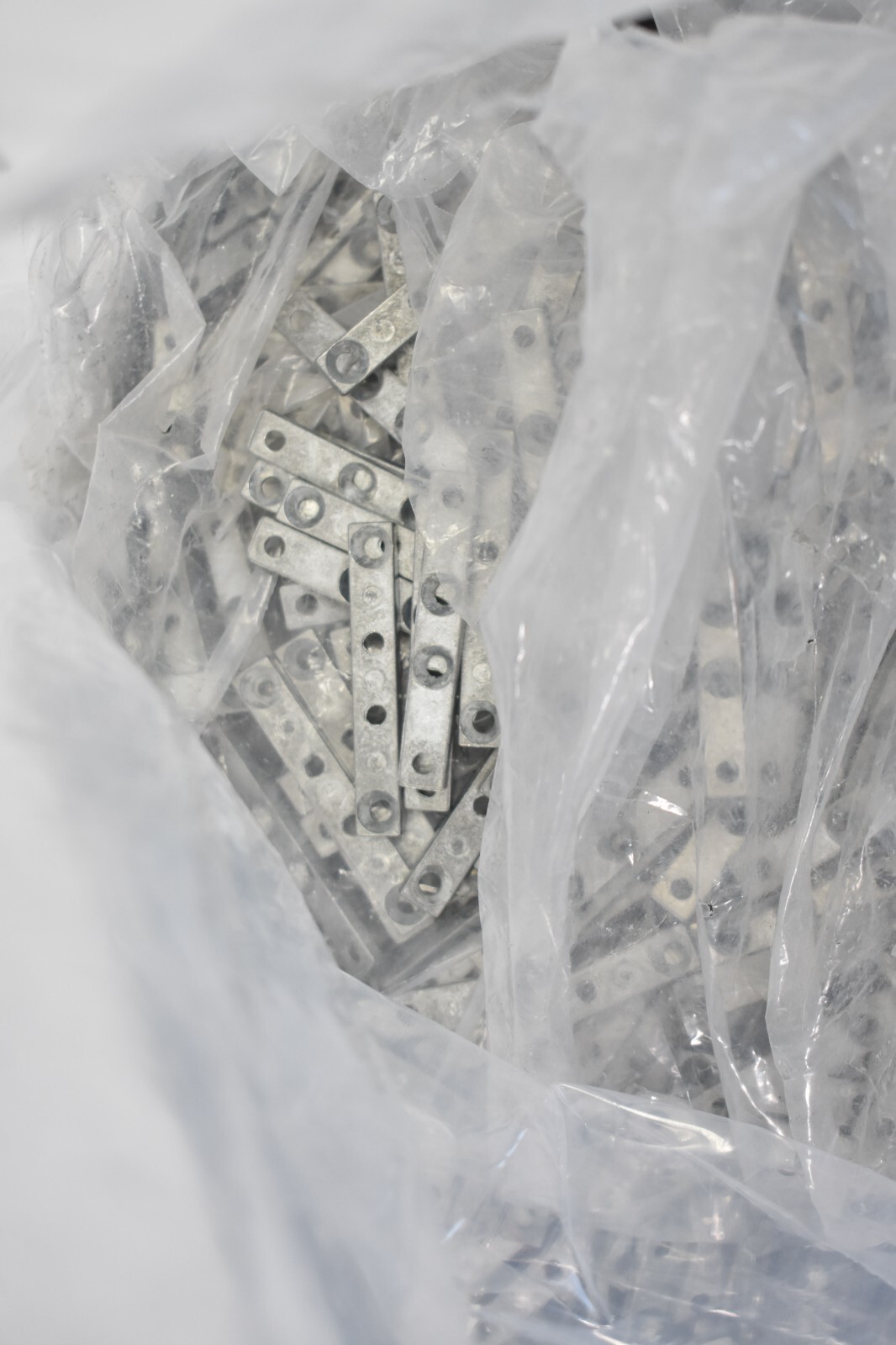 21lb 6oz Pack Of Zinc Plated Mullion Brackets 2-1/2″ x 3/8″ Bulk Pack Set