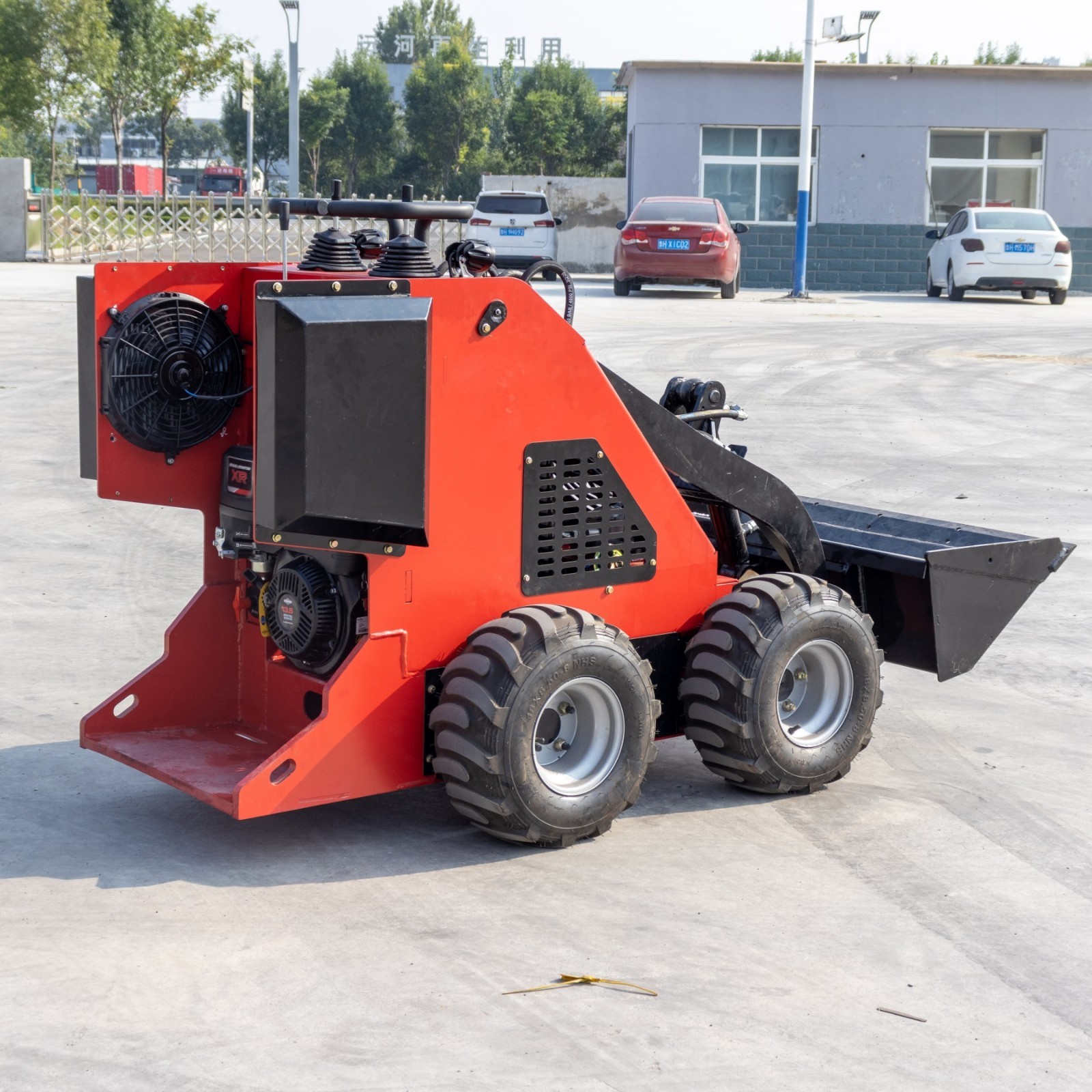 320kg Wheel Type Mini Skid Steer Loader 13.5HP pickup Black Friday discount