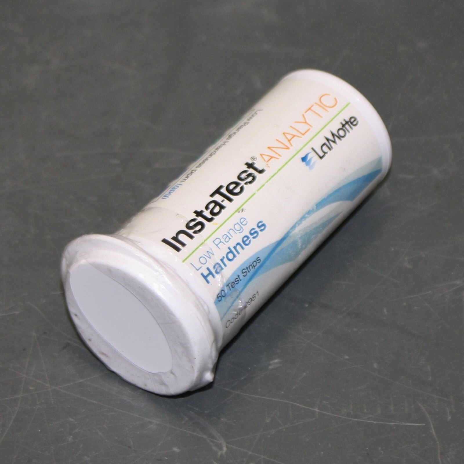 EXPIRED 02/2025 – (1450) LaMotte Test Strips 2981, Hardness 0 to 180 ppm
