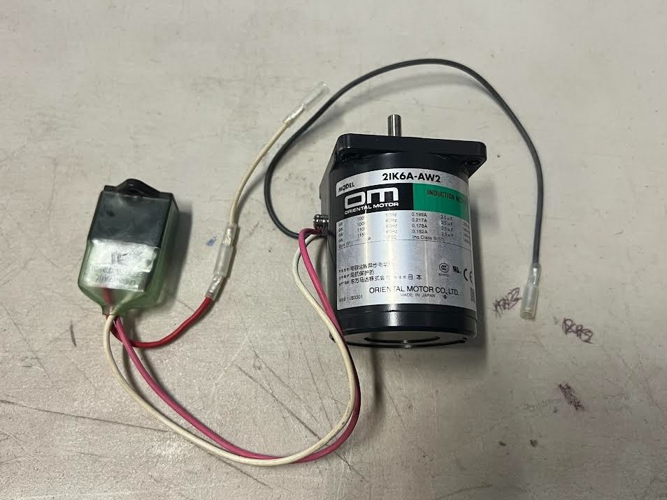 Oriental Motor Induction Motor 2IK6A-AW2 6W 100/115V 50/60Hz 1200/1450 rpm New