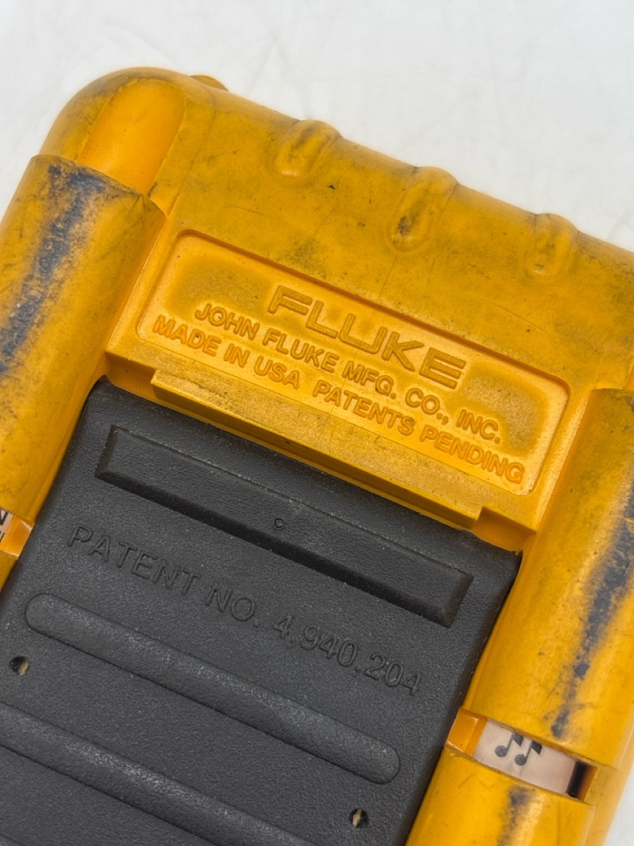 Fluke 79-II Digital Multimeter (AP2039777)