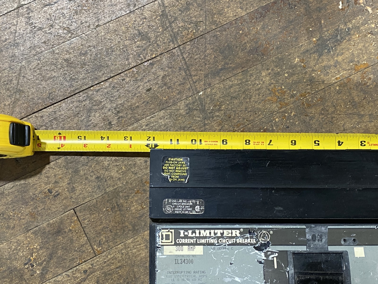 Square D IL34300 I-Limiter Circuit Breaker 300A 480V 3P Type IL 50/60Hz
