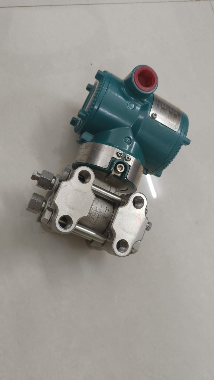 NEW YOKOGAWA EJA110E DIFFERENTIAL PRESSURE TRANSMITTER FREE FAST SHIPPING