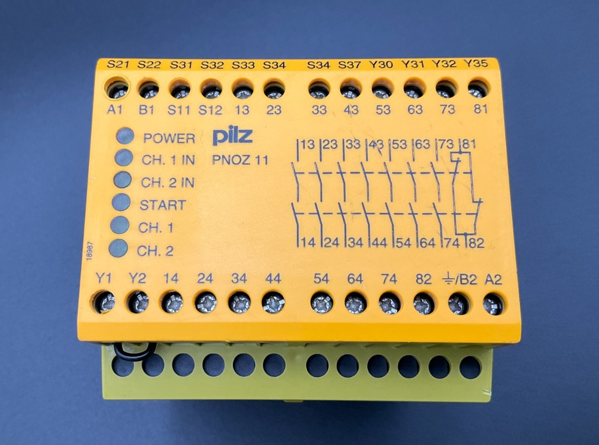 Pilz PNOZ 11 24VAC 24VDC 7n/o 1n/c Safety Relay PN0Z 774080 (TBI)