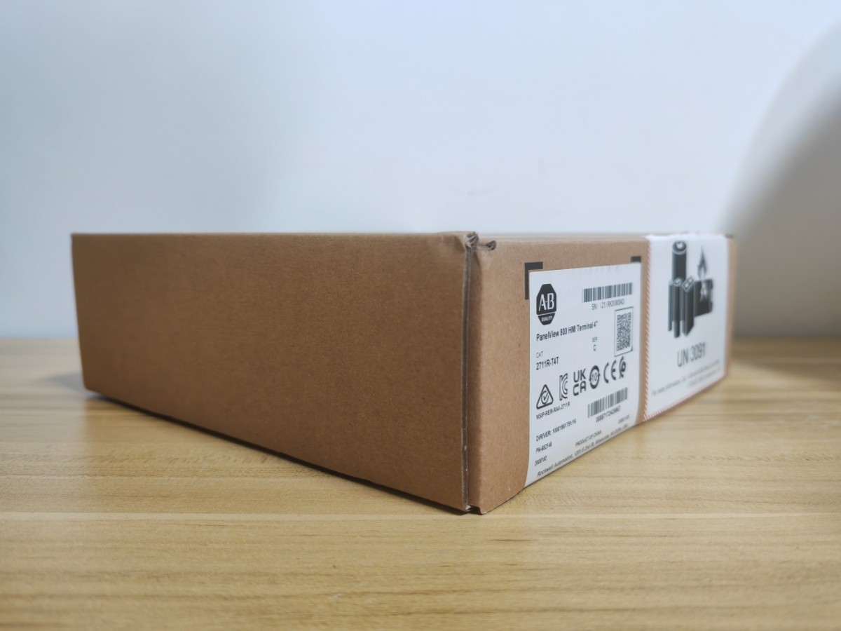 Allen-Bradley 2711R-T4T PanelView 800 HMI Terminal 4″ Factory Sealed 2711RT4T