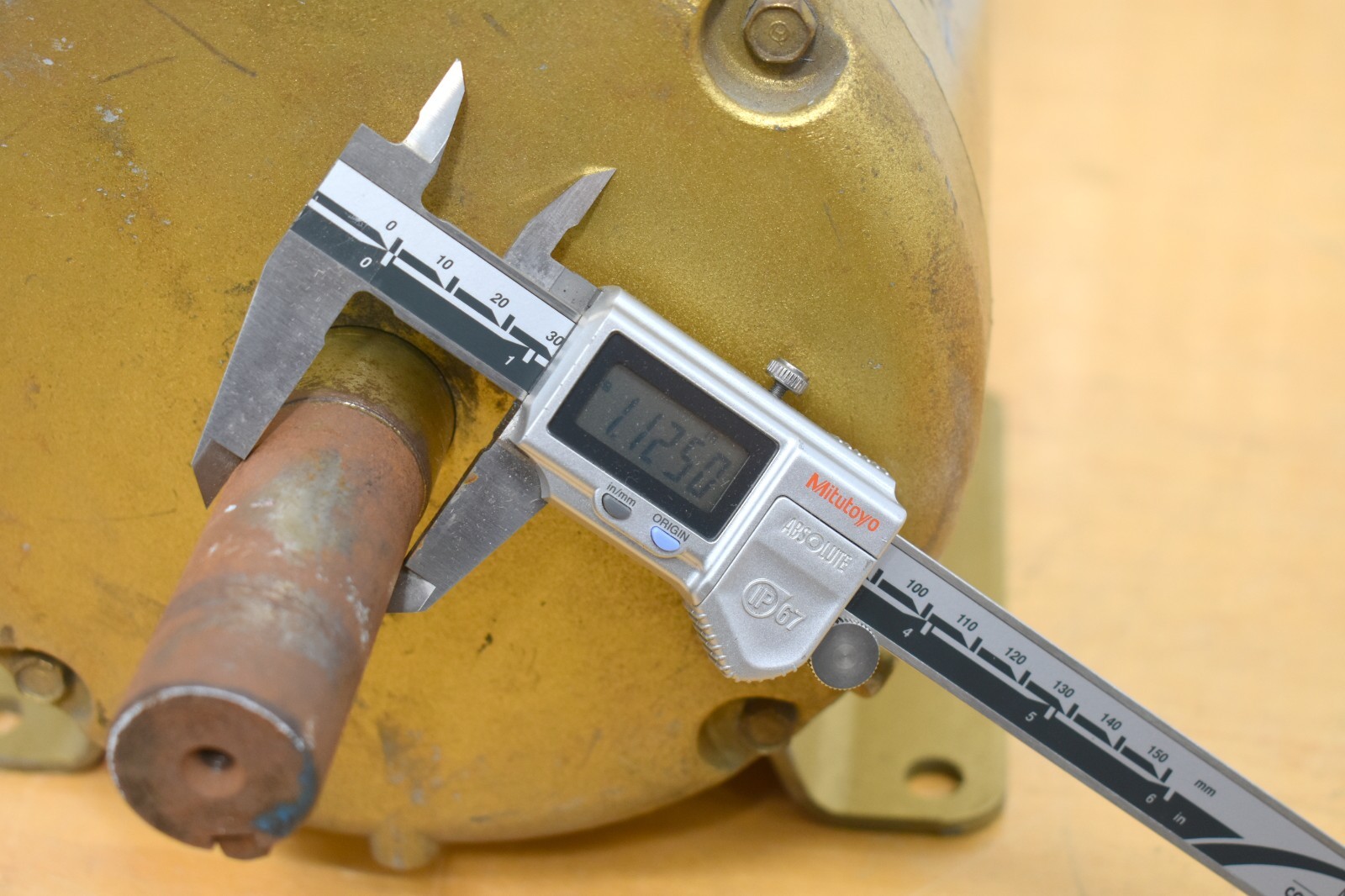 Baldor EM3615T, Super-E Motor, 5 HP, 230/460 V, 13/6.5A, 1750 RPM, 3Ph, FR 184T