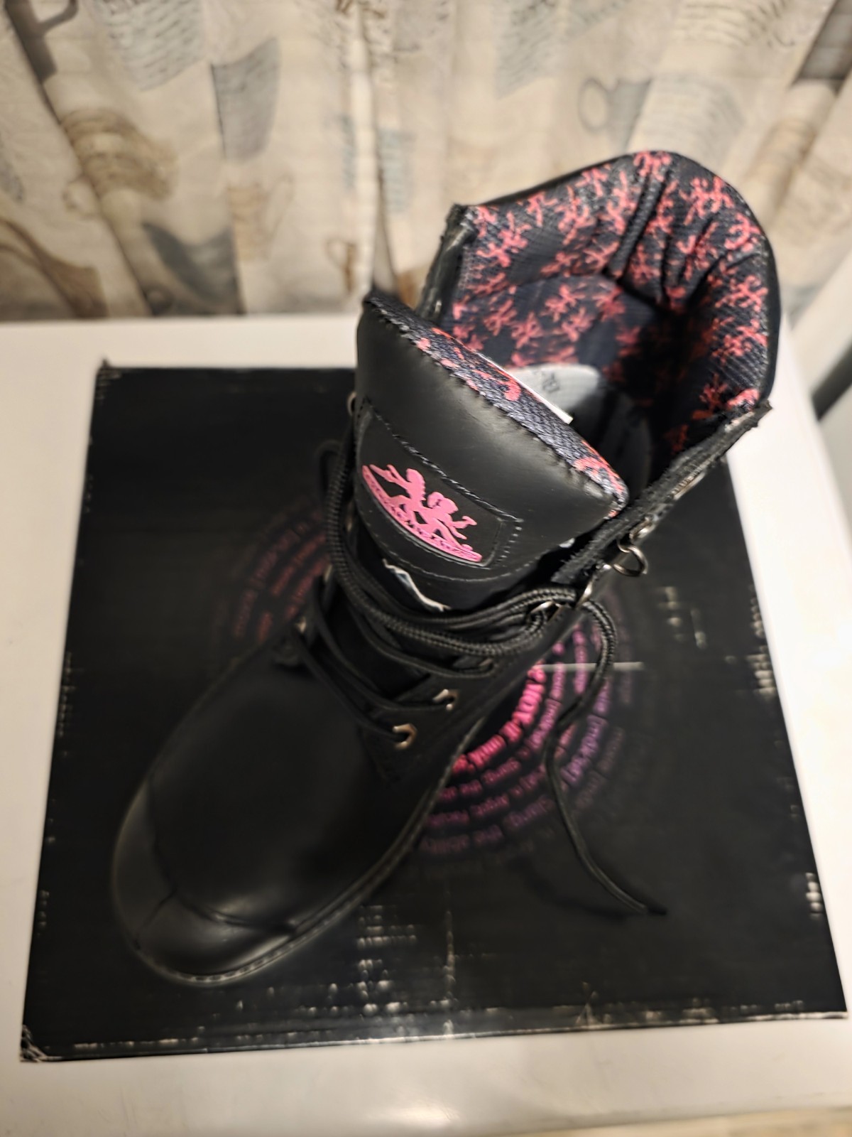 Moxie Trades Anne 8″ Steel Toe EH Safety Work Boots Women’s 7.5 W MT50165