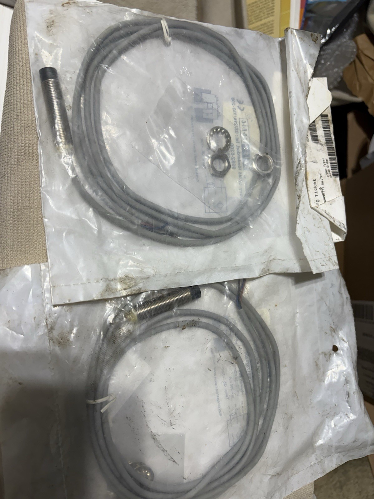 2 Manitowoc 03046609 Proximity Sensor Detecteur de Proxi Crane Care PNP Switch