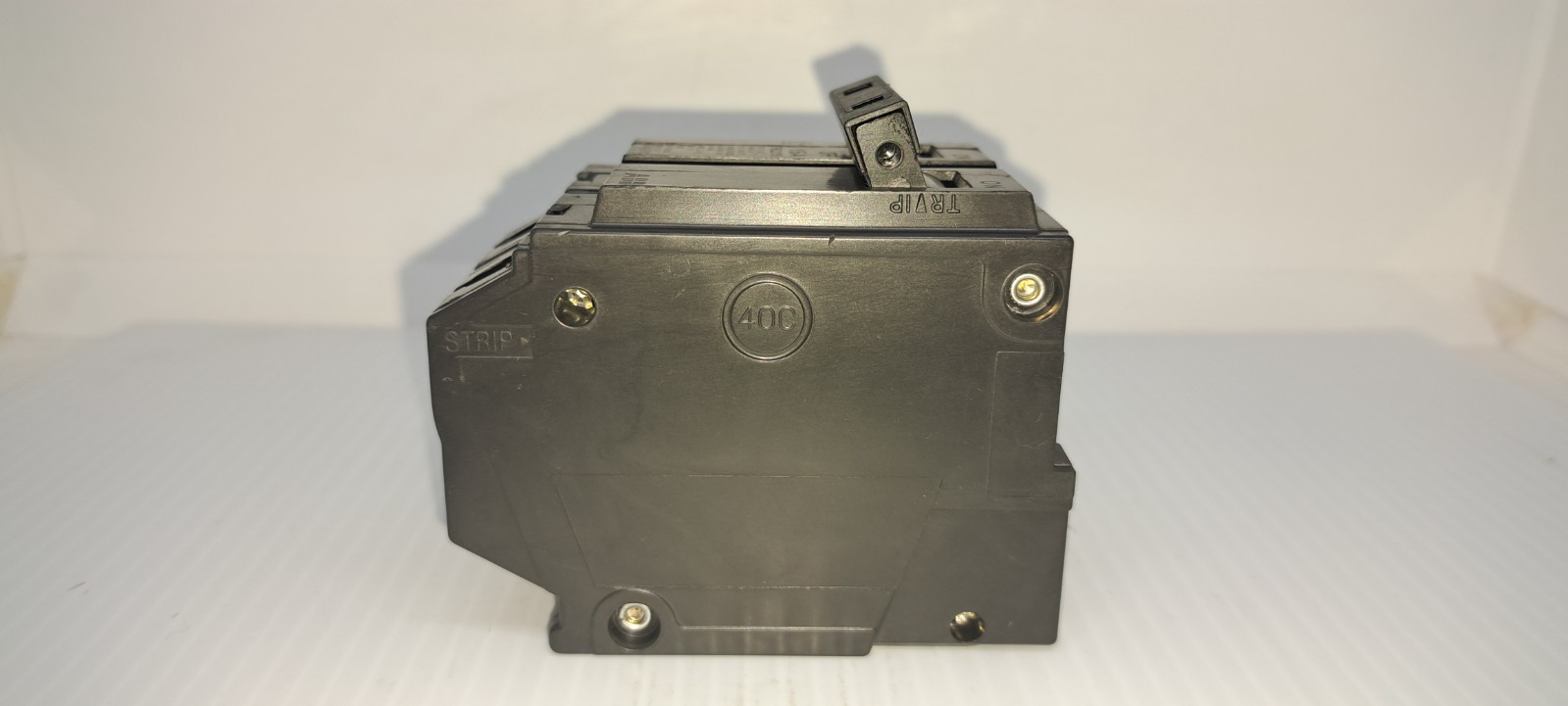 ABB THQL2115 2 Pole 15 Amp 120/240 Volt Plug On Circuit Breaker THQL2115A NEW