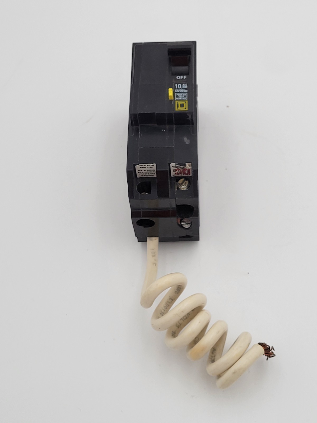 Square D QO 50 A 2 Pole Ground Fault Circuit Interrupter Breaker QO250GFI