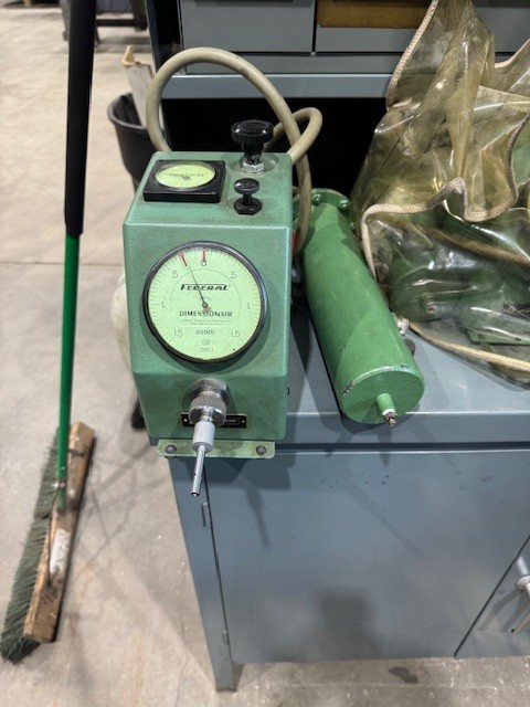 Federal D-2500 Dimensionair Air Gage