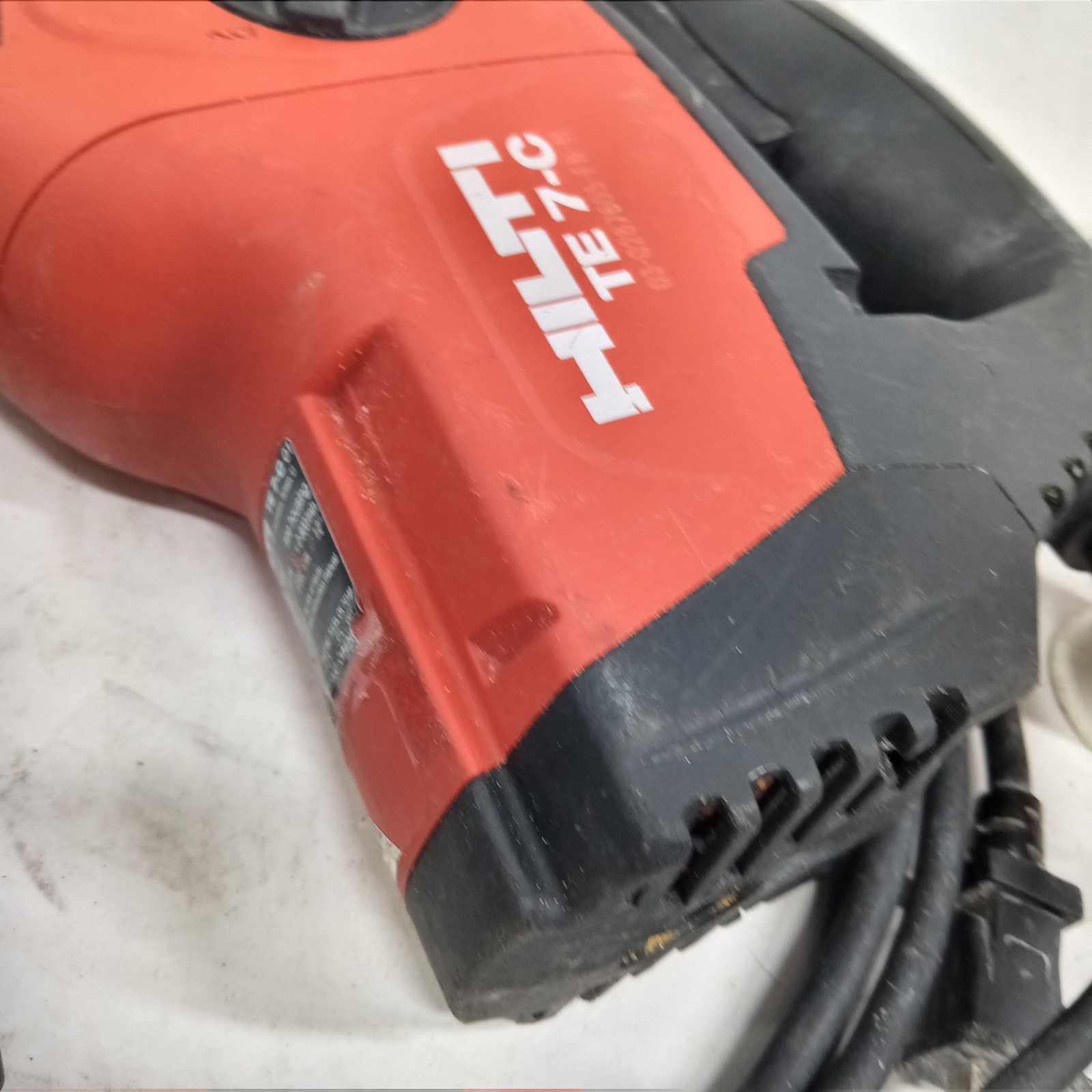 Hilti TE 7-C Electric Corded Rotary Concrete Hammer Drill – WORKING