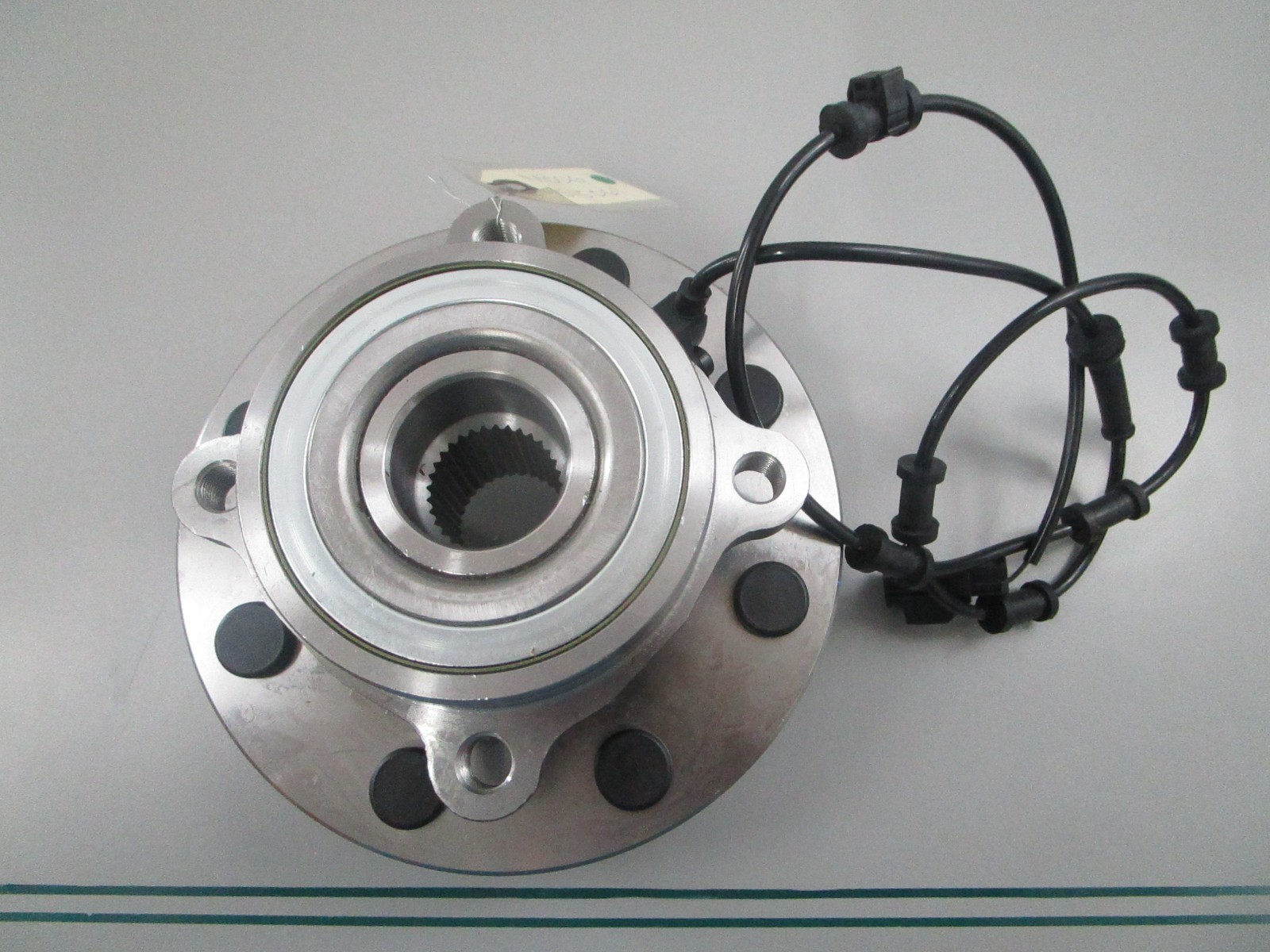 MOOG NEW Front Wheel Bearing Hub Assy 515061 Dodge Ram 2500 3500 NOS Part 0810