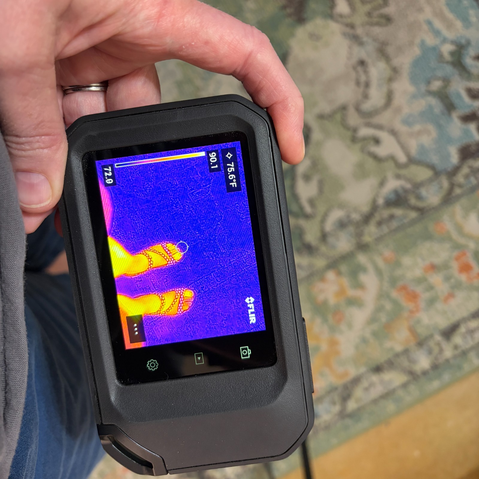 FLIR C5 Compact Thermal Camera with Protective Case Model C8940 EUC 5172