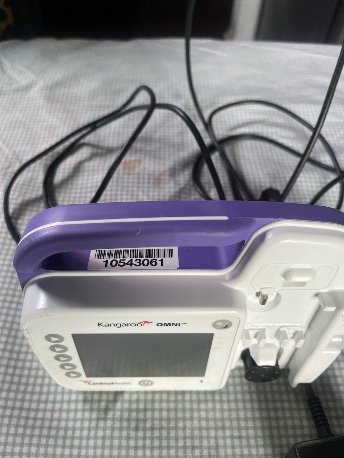 Cardinal Health Kangaroo OMNI Portable Enteral Feeding Pump Audible/Visual Alarm