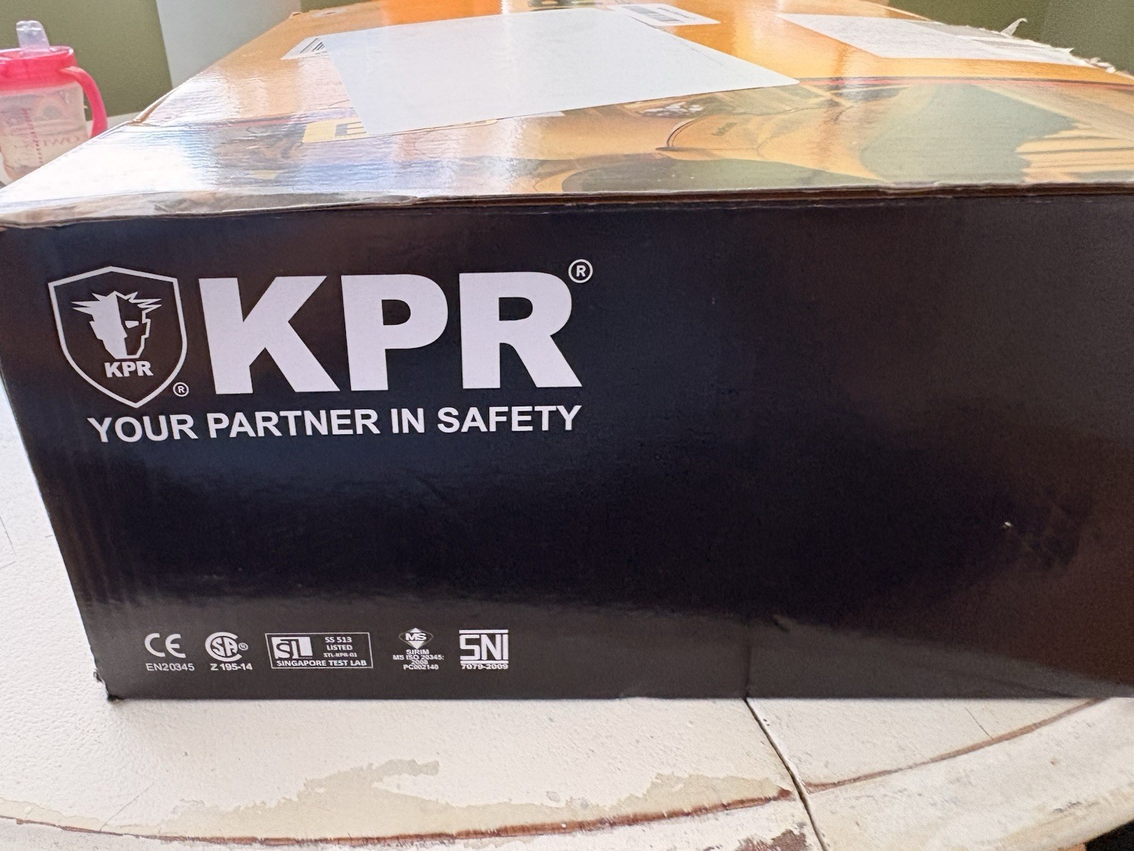 KPR Men’s M706 CSA Approved ESR 6” wide Size 10 Black
