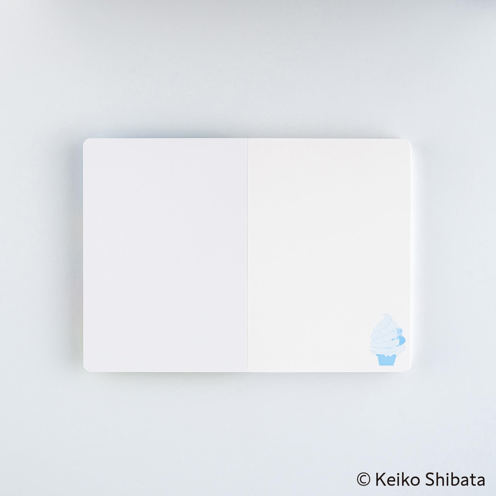 Notebook Keiko Shibata/Paper(s) Ueda-san, I want to hug you in the summer