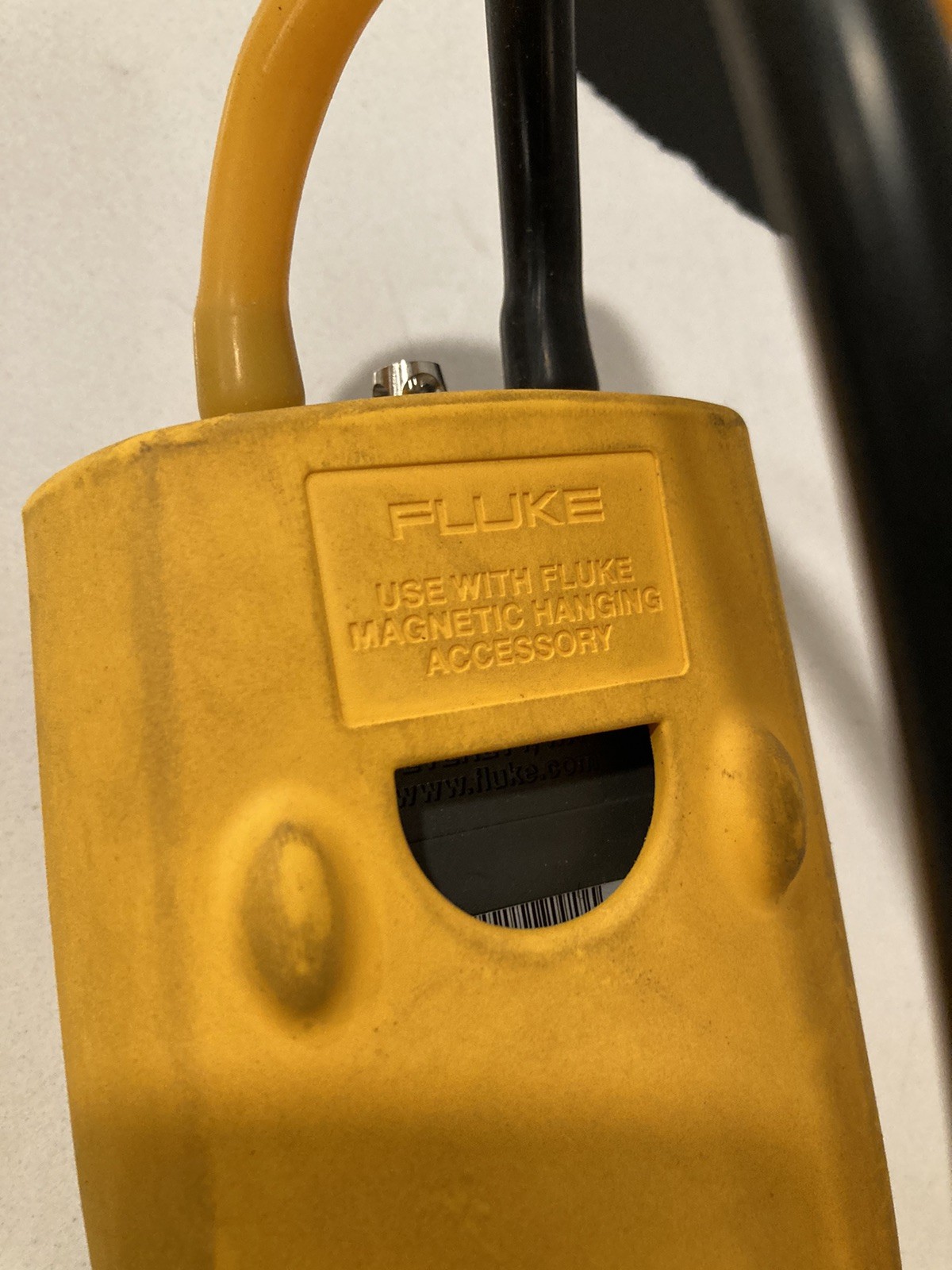 Fluke 922 Airflow Meter/Micromanometer Air Pressure Velocity Volume Temperature