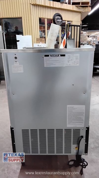 Maxx Ice MIM250 250 Lbs Undercounter Full Dice Ice Maker w/manufacturer warranty