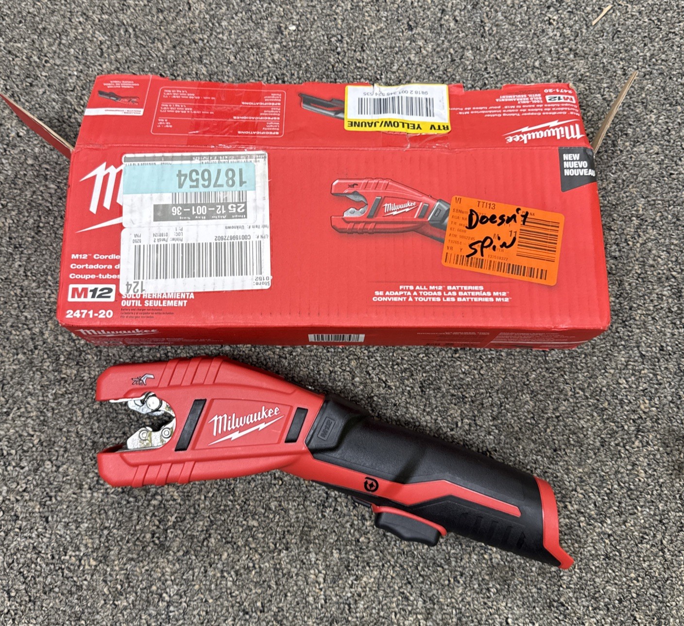 Milwaukee 2471-20 M12 Cordless Copper Tubing Cutter Tool – **FOR PARTS**
