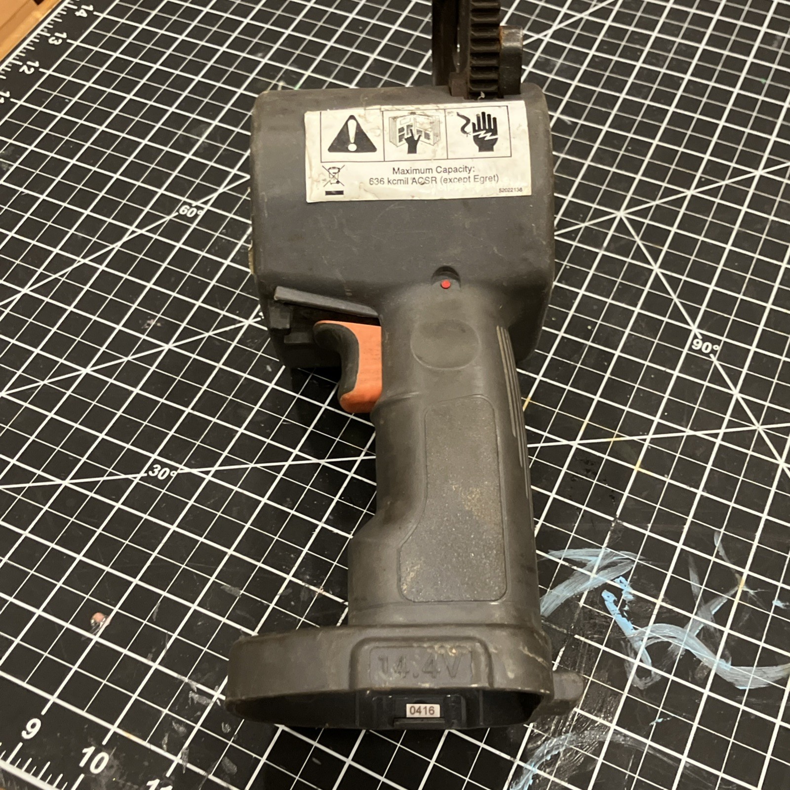Greenlee Gator ES25 ACSR Battery Powered Cable Cutter Tool Only, AS-IS.