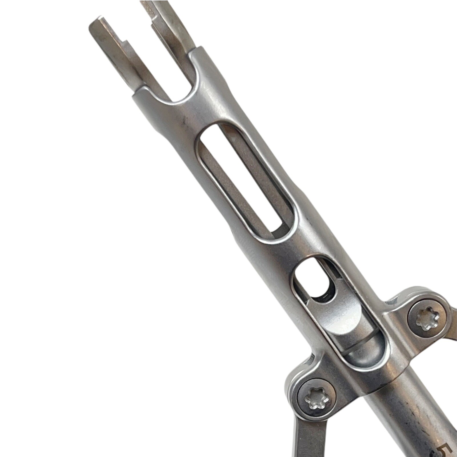 Medtronic REF 7480134 CD Horizon Legacy 5.5 Beale Rod Reducer (5.5mm) Instrument