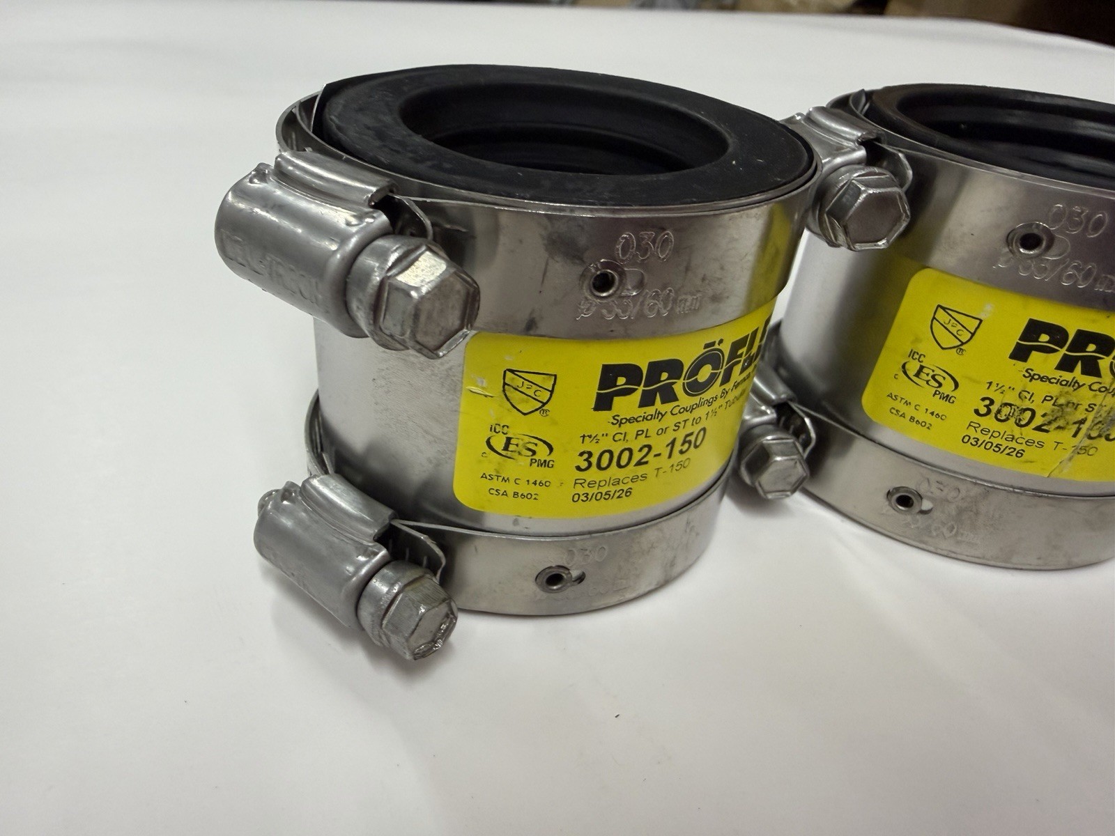 2 Fernco Proflex 3002-150 1-1/2″ CI, OK or ST to 1-1/2″ Tubular Pipe Couplings