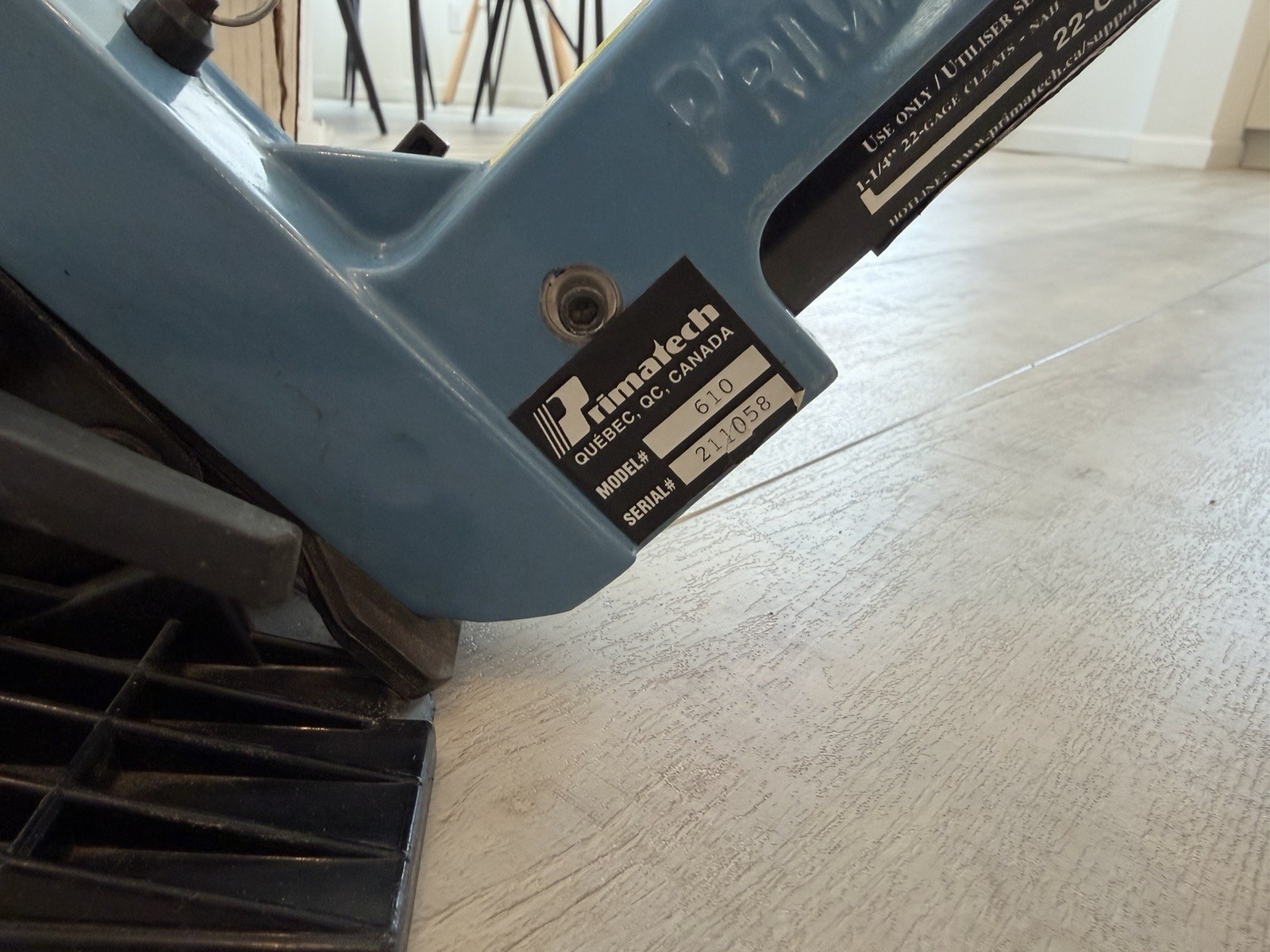 Primatech 610 Hardwood Floor Nailer Great Condition + 2 Boxes 1-1/4 Nails Mallet