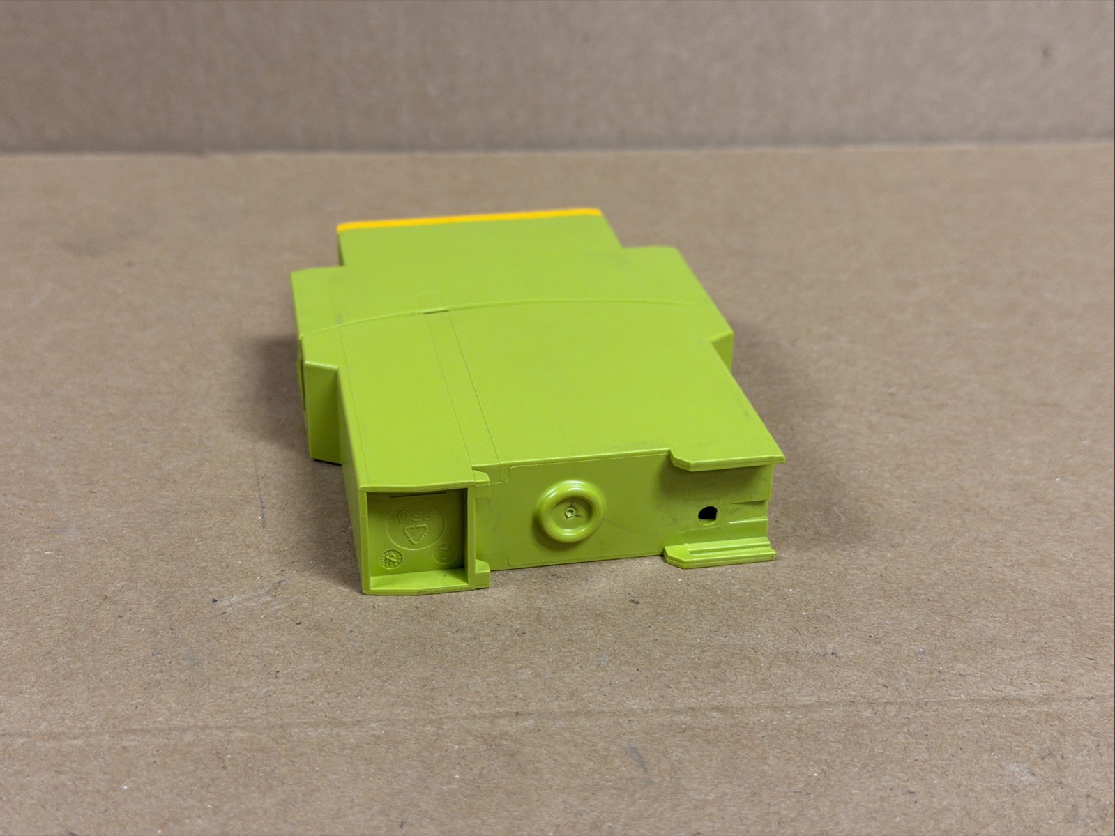 Pilz 777301 Safety Relay PNOZ X2.8P 24VACDC 3N/O 1N/C Mfg 2023 FAST SHIPPING