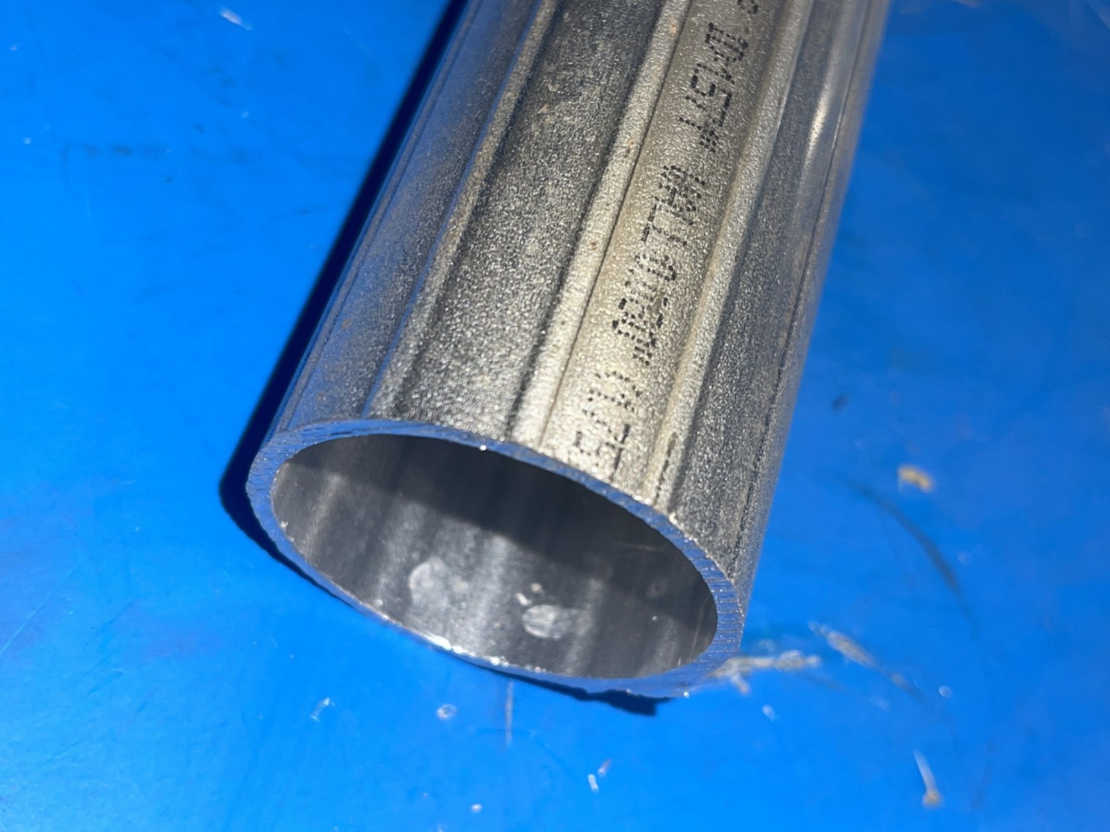 Aluminum Round Ridged Tubing 1-3/4″ x 36″- Long x .080″ Wall– 1.750″ OD Tube