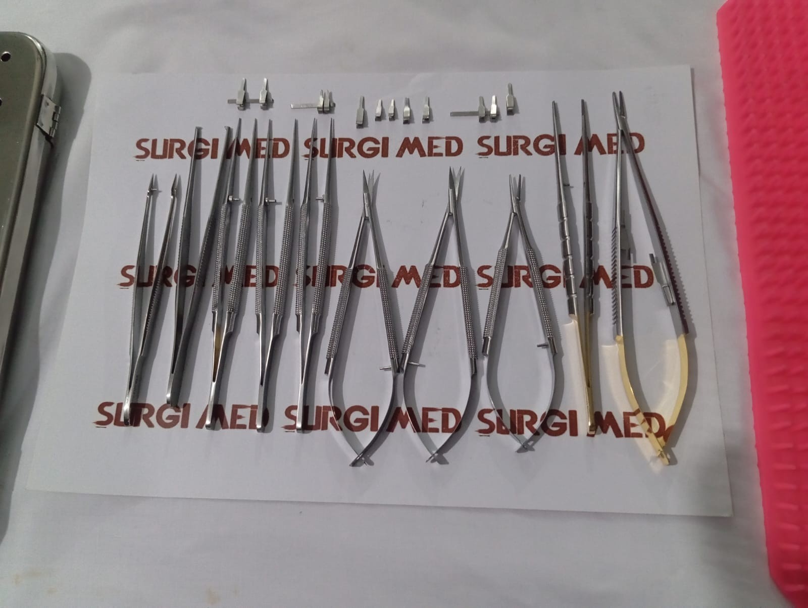 Hand surgery basic set of micro surgical instruments with case