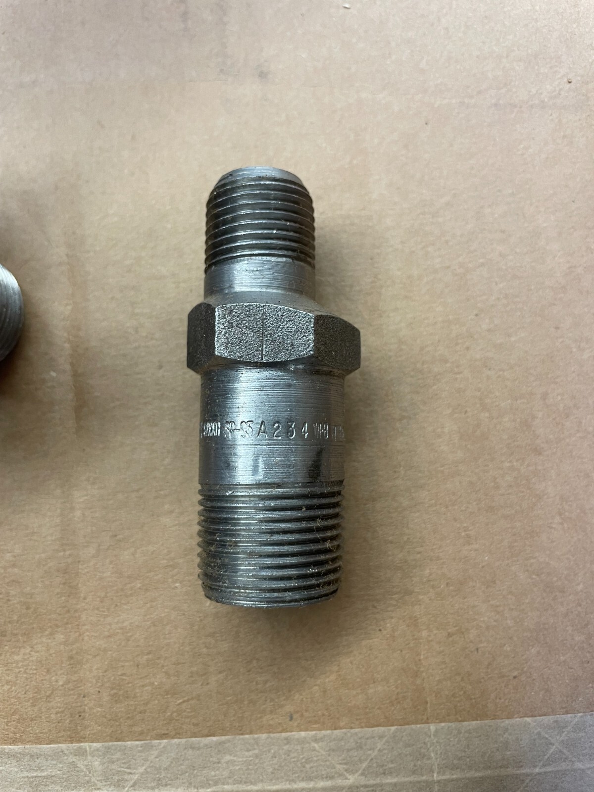 SWAGE NIPPLE 3/4″ x 1/2″ S/160 x XXH Eccentric Thread Both End A234 WPBN SP95