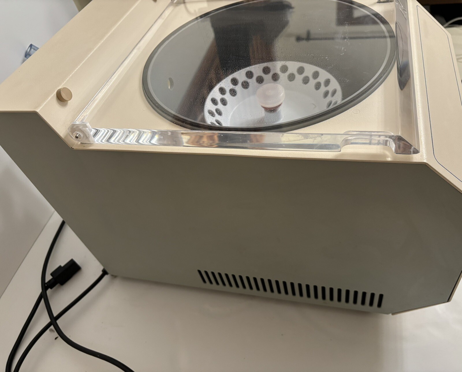 Savant Speed Vac Plus SC110A
