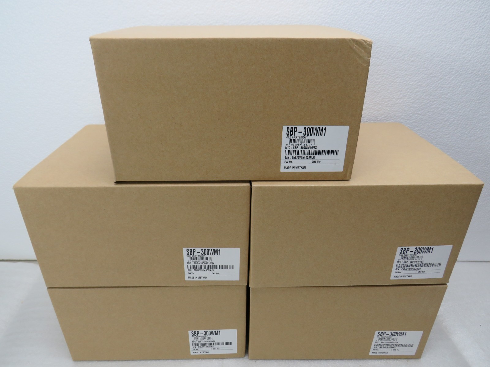 (Lot of 5) Hanwha SBP-300WM1 Wall Mount [CTA]