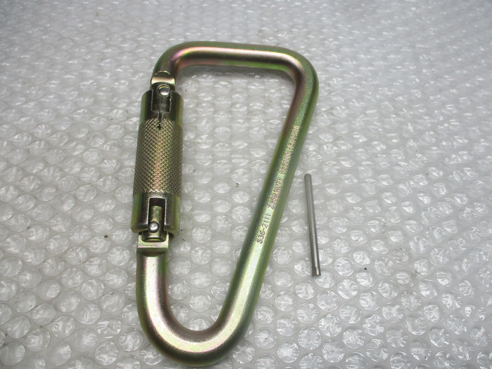 INDUSTRIAL SPARE EN362/2004/B LOCKING CARABINER NSNP