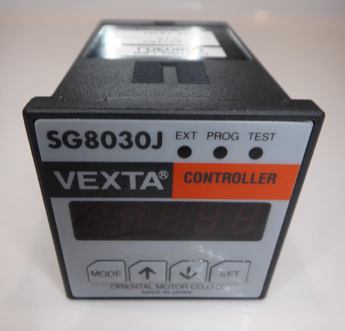 Vexta Stepper Motor Controller SG8030J Oriental 24 VDC 0.1 Amp))M19)