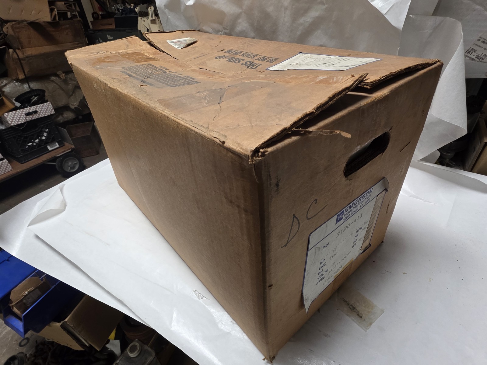Baldor / Emerson Cat. 3120-411 1/2 Hp. DC Electric Motor 56C Fr. 90 V. 1750 rpm