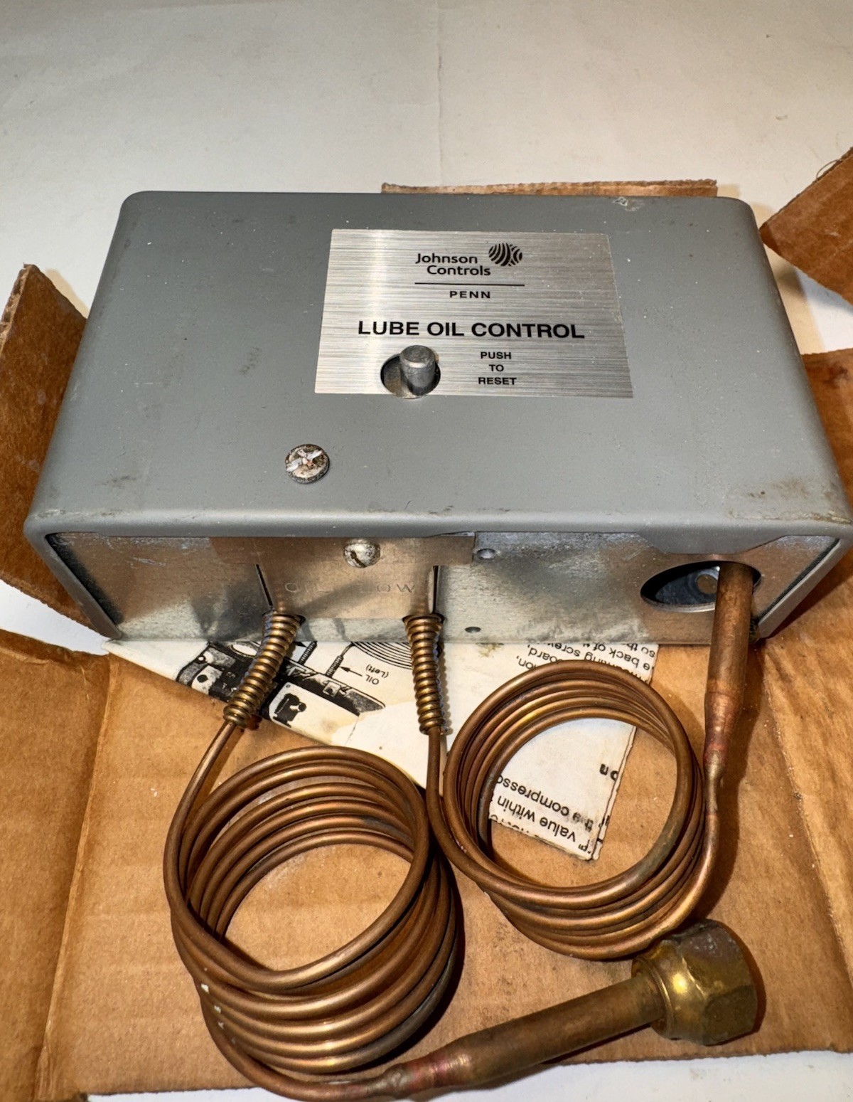 Johnson Controls P45naa-5C Lube Oil Pressure Cutout Control