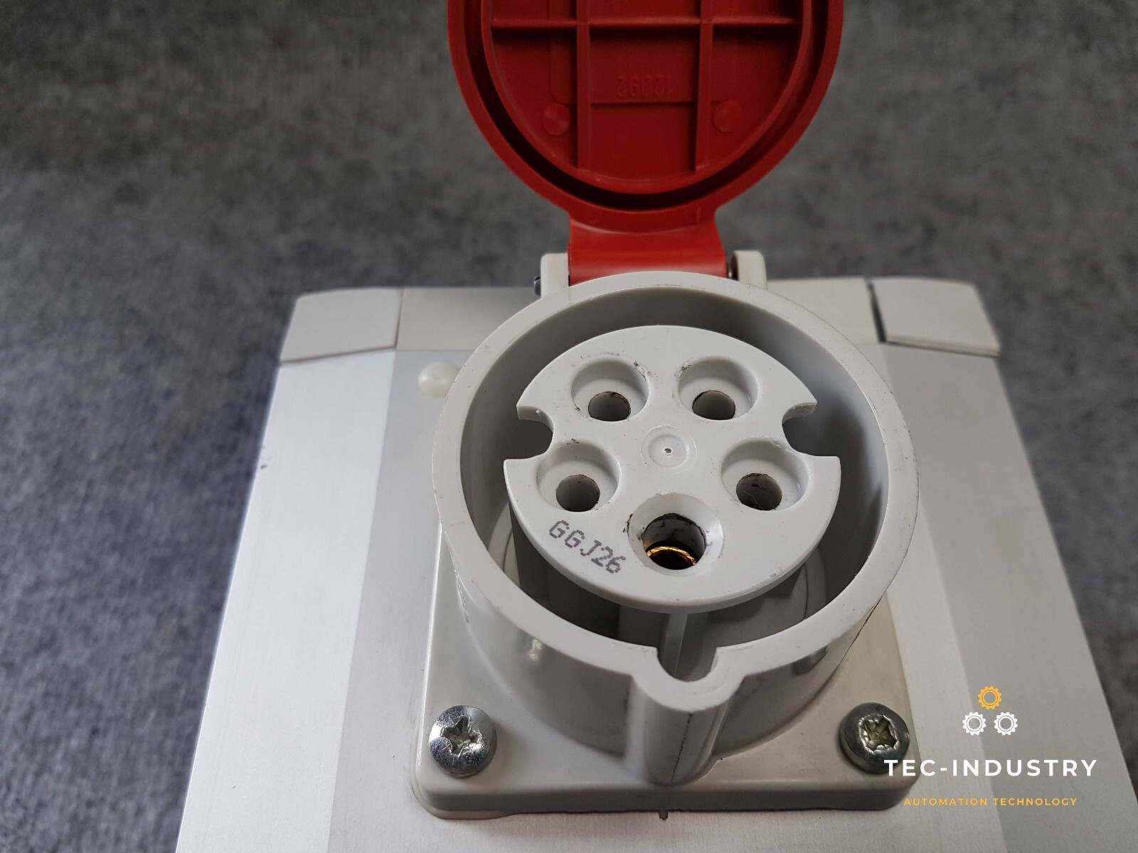 SIEMENS | BD01-AK2X/CEE165S14 | MENNEKES GGJ26 | OUTLET BOX