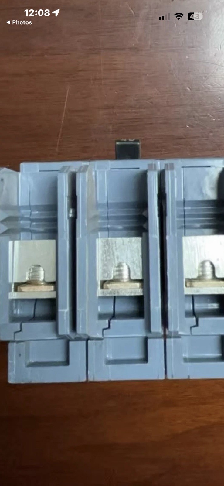 Siemens BQD340 40A 3-Pole Circuit Breaker 480Y/277V Trip Indicator