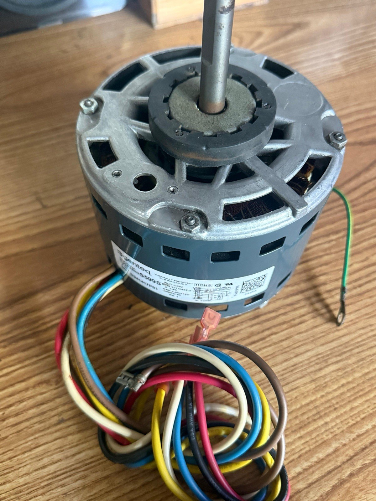 Genteq 5KCP39HG S599S HVAC Motor 115V 5.80A 1 Phase Thermally Prot
