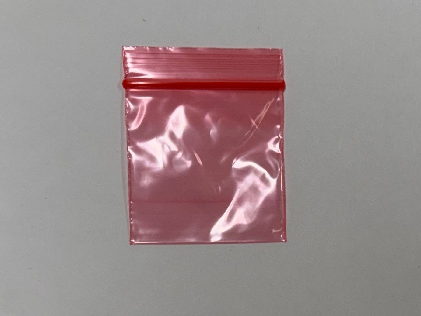 Apple Mini Zip Resealable Bags 2″ x 2″ Red Baggies 2020 1000ct. NEW SHIPS FREE