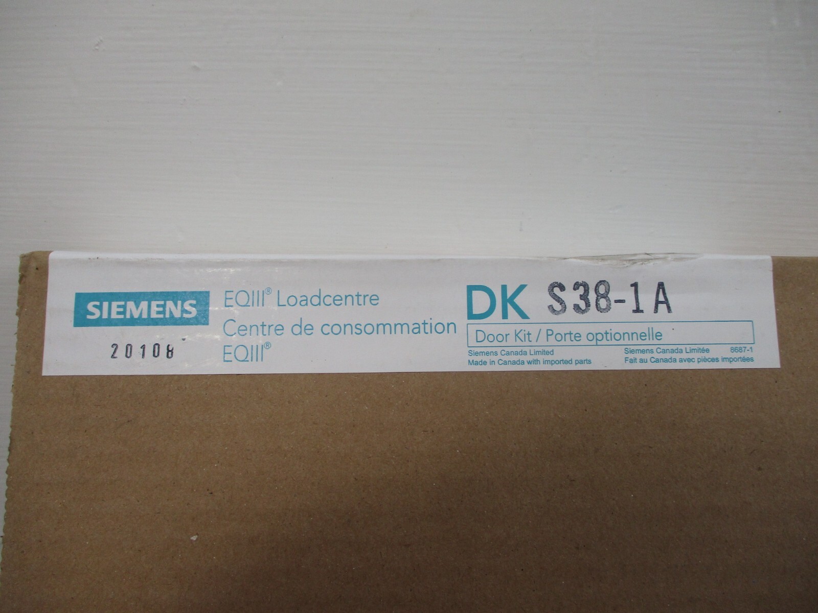 NEW Siemens DKS38-1A EQ-III Load Center Door Kit Breaker Panel Front Cover Trim