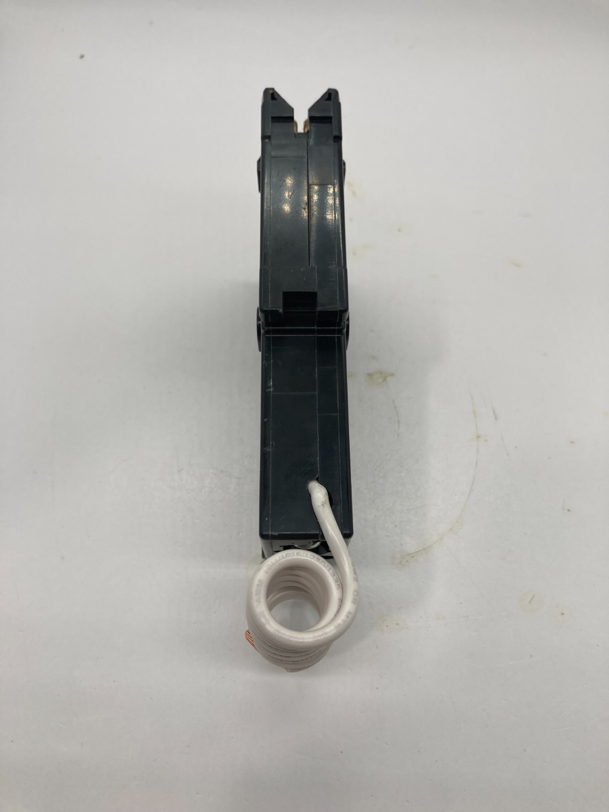 Homeline HOM115CAFI 15Amp 1 Pole 120V Plug On CAFI Combination Arc Fault Breaker