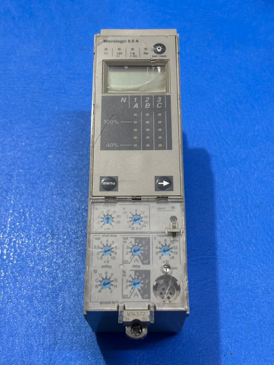 SCHNEIDER MICROLOGIC 6.0A CIRCUIT BREAKER TRIP UNIT 33073BA W14372 AAV73102