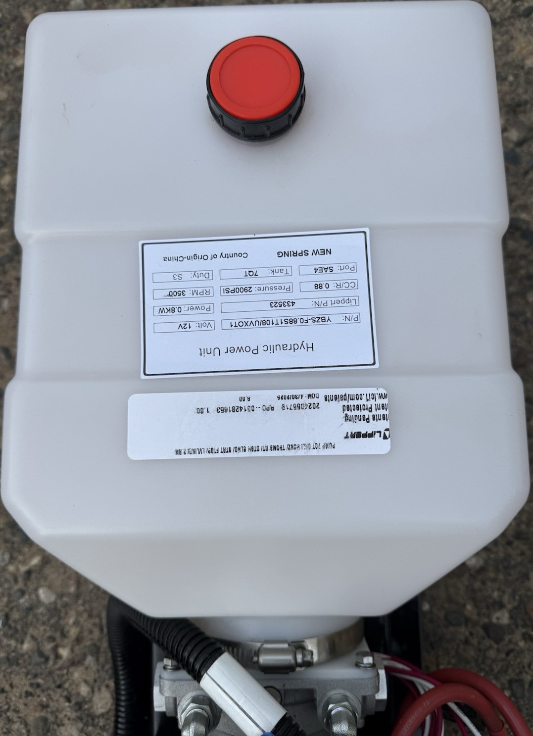 LIPPERT 12V 0.8kW Single Acting Hydraulic Power Unit 1.76 gal 2900 PSI